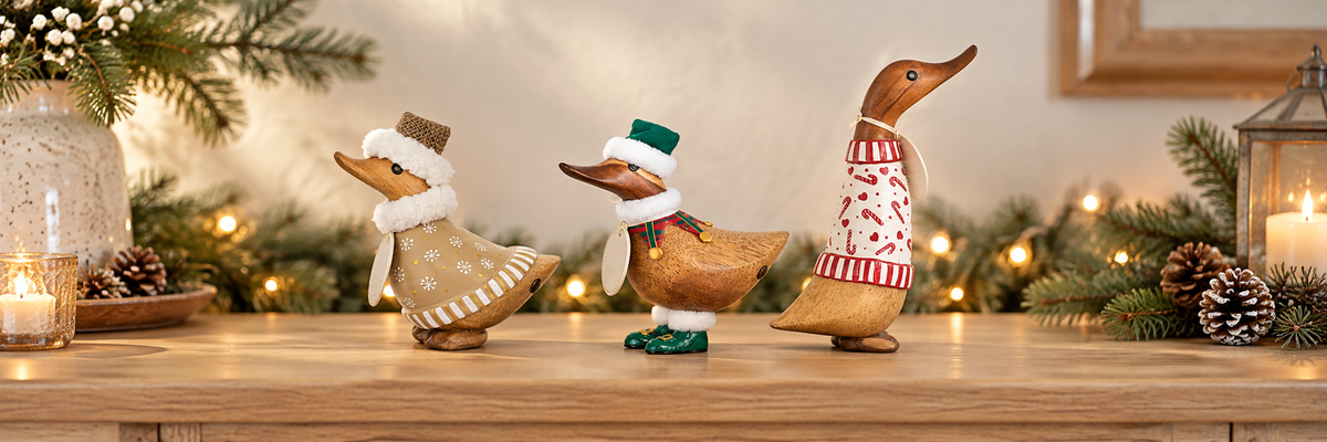 DCUK Christmas Wooden Ducks