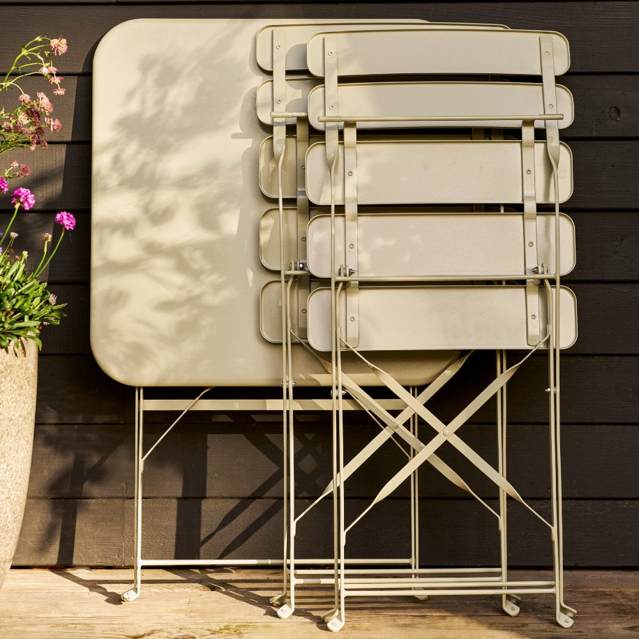 Elmley Bistro Set - Clay