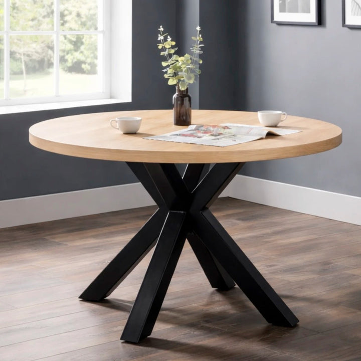 Berwick Oak Round Dining Table - Seats 4
