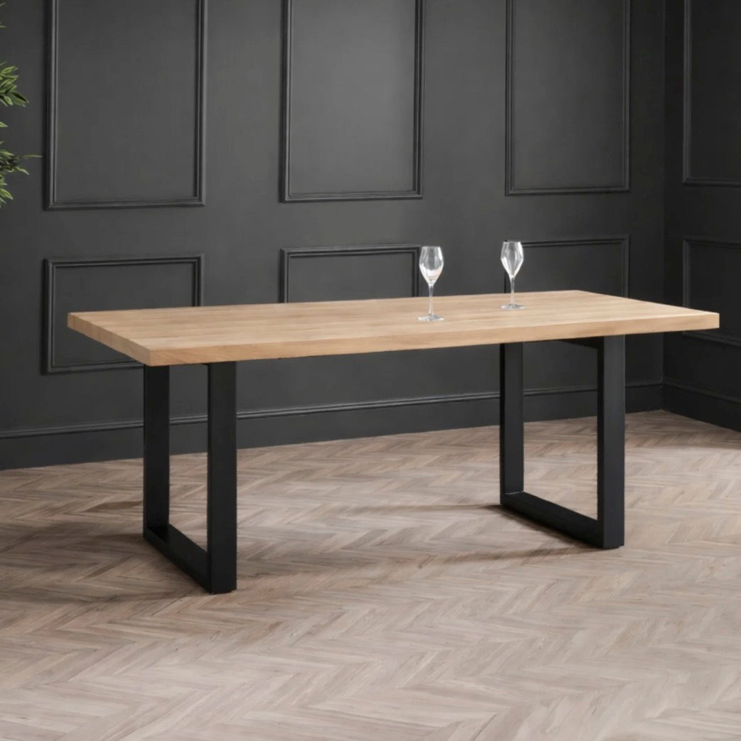 Berwick Oak Rectangular Dining Table - Seats 4 -6