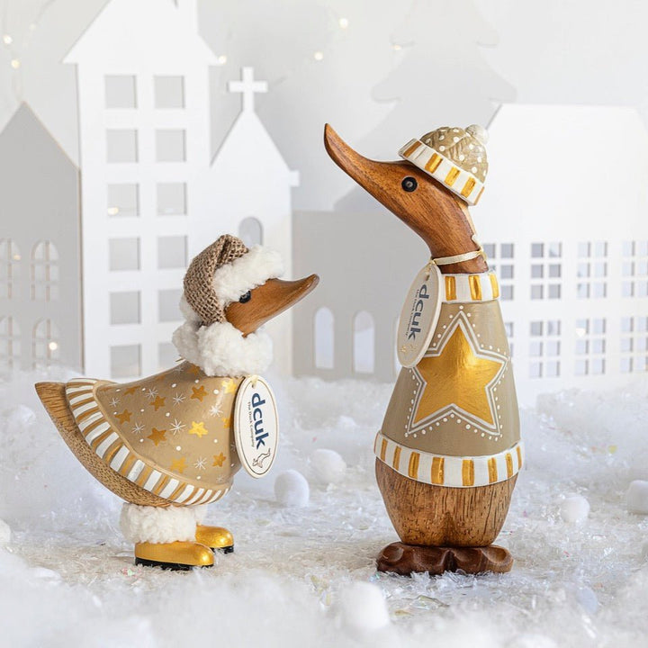 Gilded Caramel Duckling in Large Star Jumper2 - Duck Barn Interiors