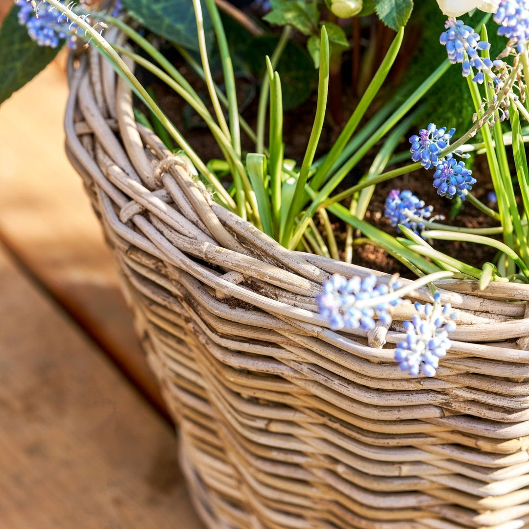 Kingscote Rattan Plant Pot - Natural, 33cm2 - Duck Barn Interiors