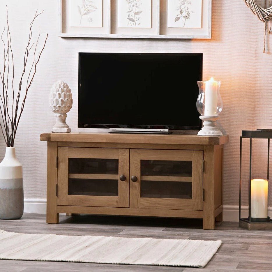 Kirdford Oak TV Unit1 - Duck Barn Interiors