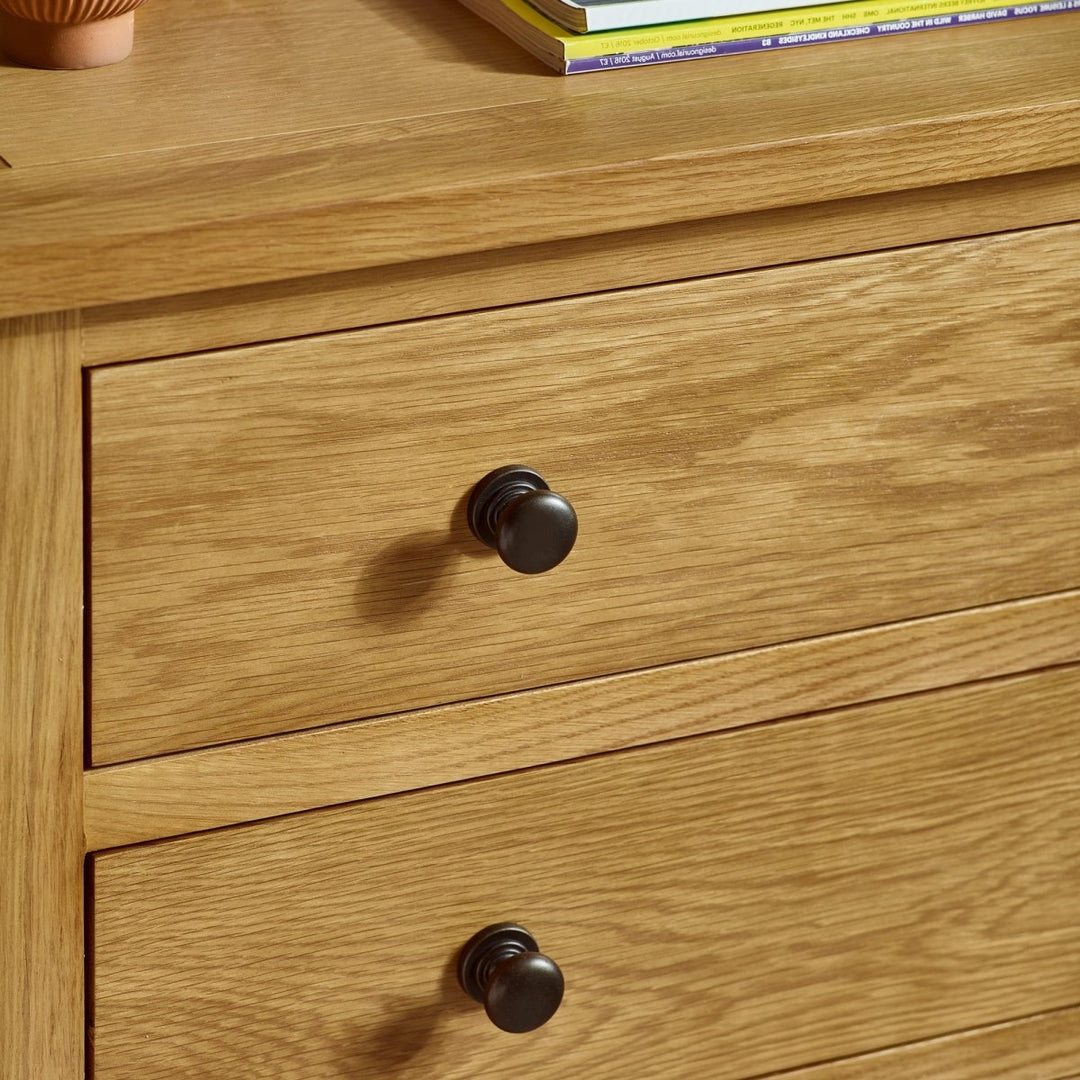 Marlborough Oak 4 Drawer Chest5 - Duck Barn Interiors