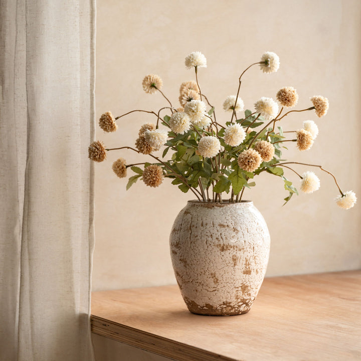 Pom Pom Arrangement