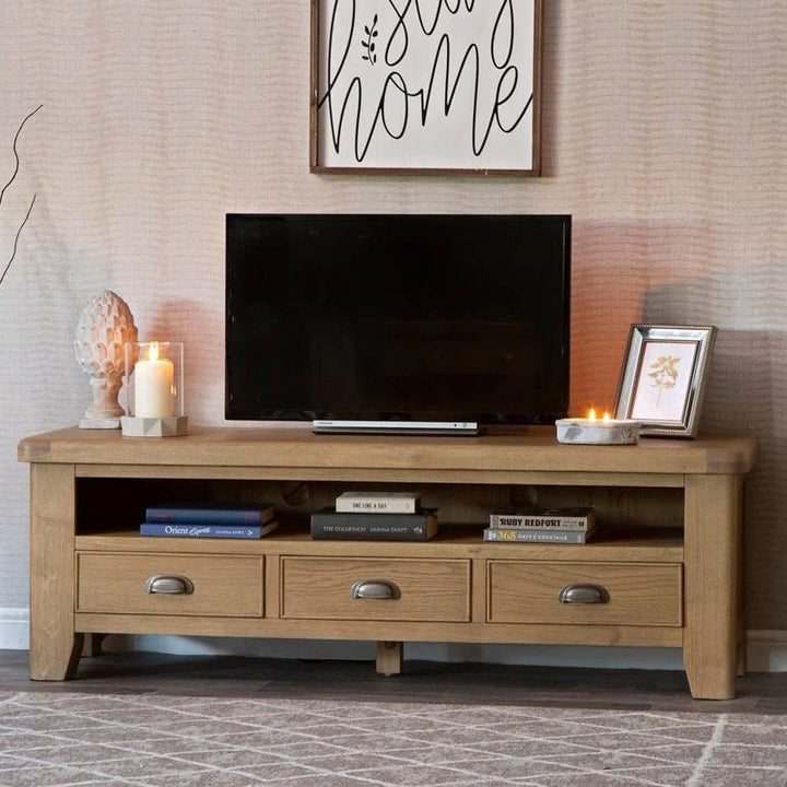 Rusper Oak Large TV Unit2 - Duck Barn Interiors