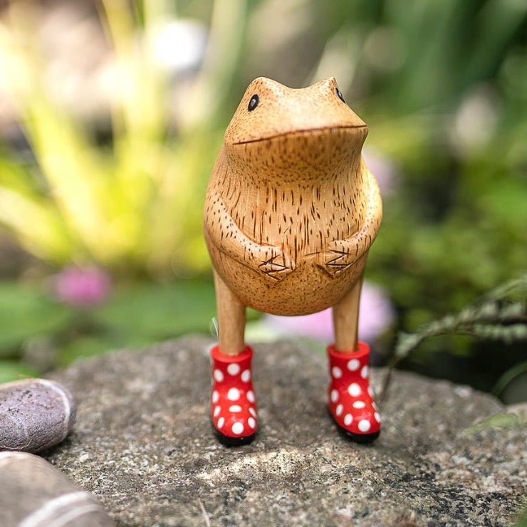 Wooden Frog with Spotty Welly Boots - Pink & White7 - Duck Barn Interiors