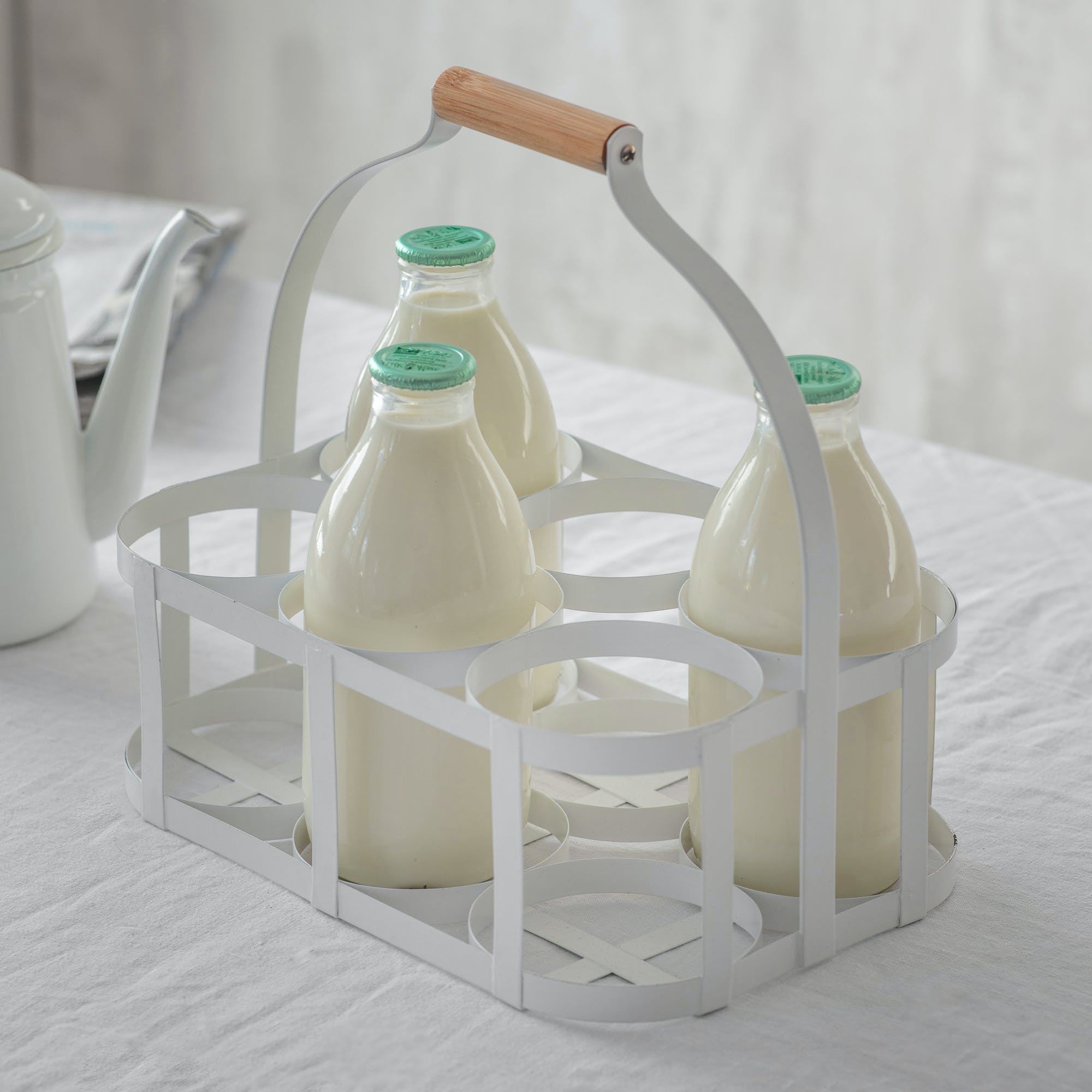 Milk Bottle Holder Chalk White - 6 bottles - Duck Barn Interiors
